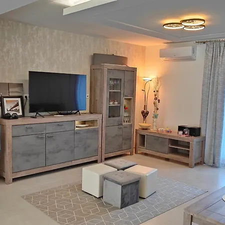 - Vinarstvi Igor Herzan Apartment *